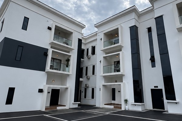 Explore Abuja from Dawaki: our area guide